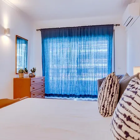 Apartment Colina Sol T2 *