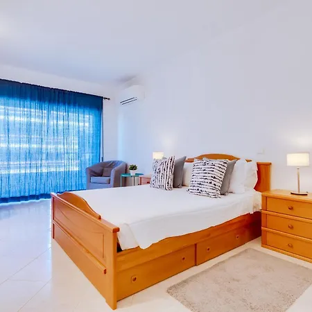 Colina Sol T2 Apartment *