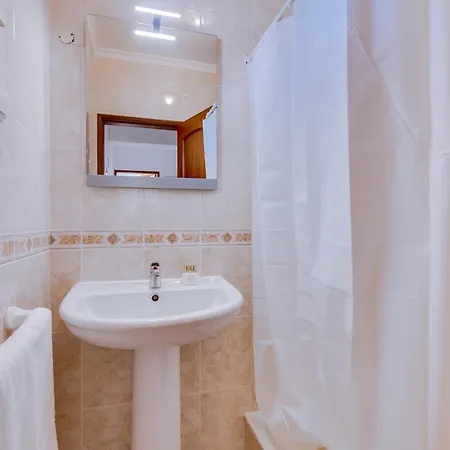 Colina Sol T2 * Quarteira